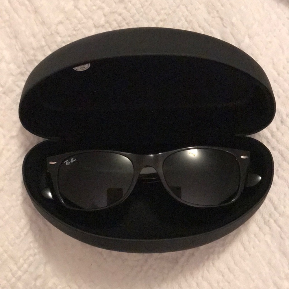 Ray-Ban dark tortoiseshell sunglasses